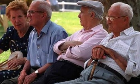 Elevar las pensiones de nuestros ancianos para reducir su pobreza Elevar las pensiones de nuestros ancianos para reducir su pobreza