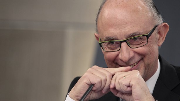 Hacienda cita a los grandes bufetes para que recomienden a sus clientes la amnistía fiscal Hacienda cita a los grandes bufetes para que recomienden a sus clientes la amnistía fiscal
